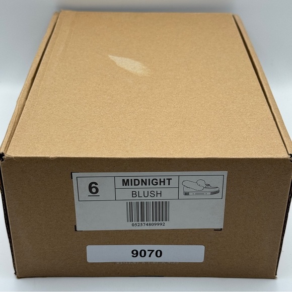 Midnight Blush Pink Faux Fur Moc Slippers | Size 6 | NIB - Picture 6 of 6